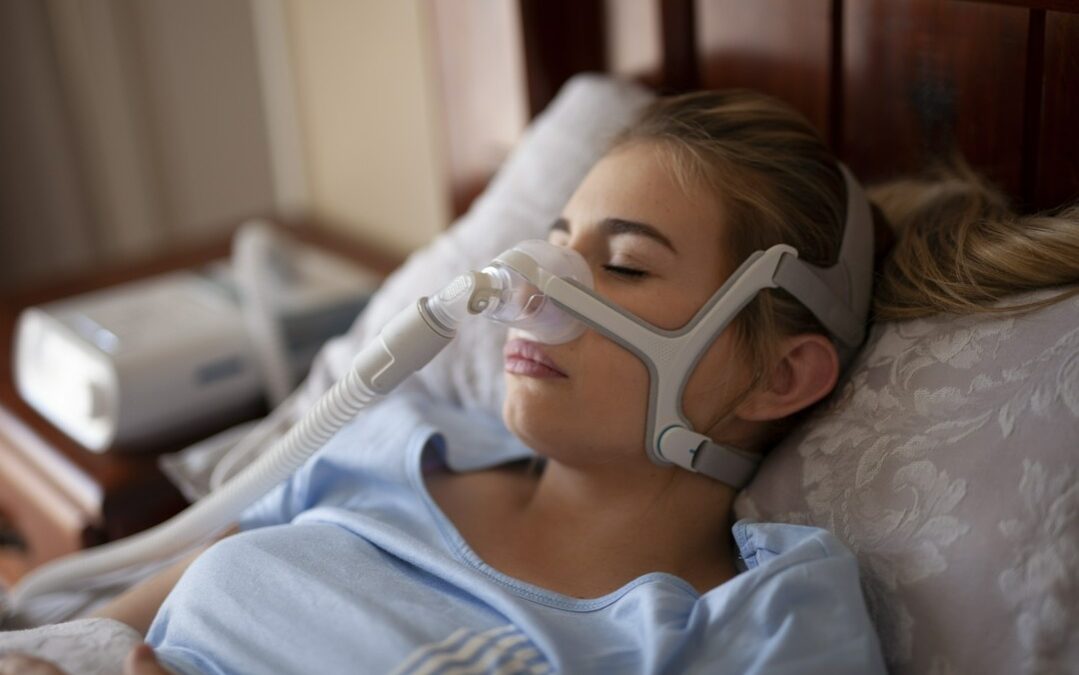 Jak aparat CPAP pozwala zapanować nad bezdechem sennym?